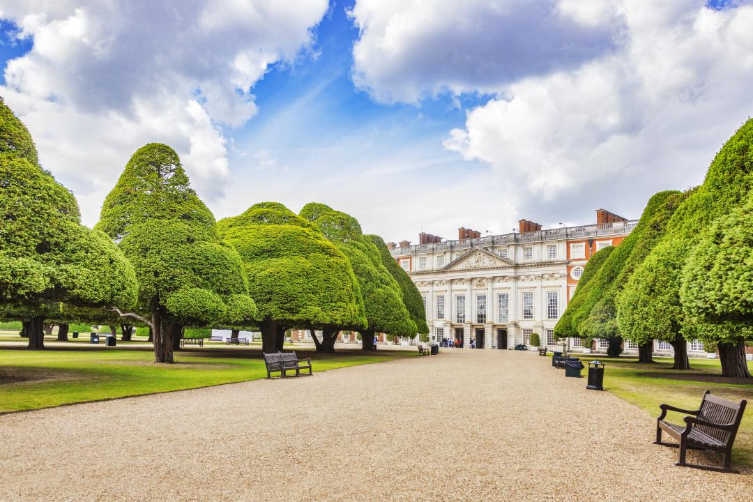 Driveway design inspiration from the UK's stately homes