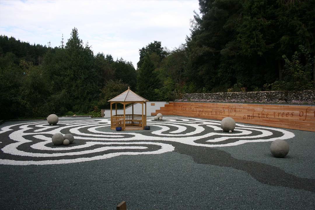 Gravel grids preserve labyrinth design at luxury B&B